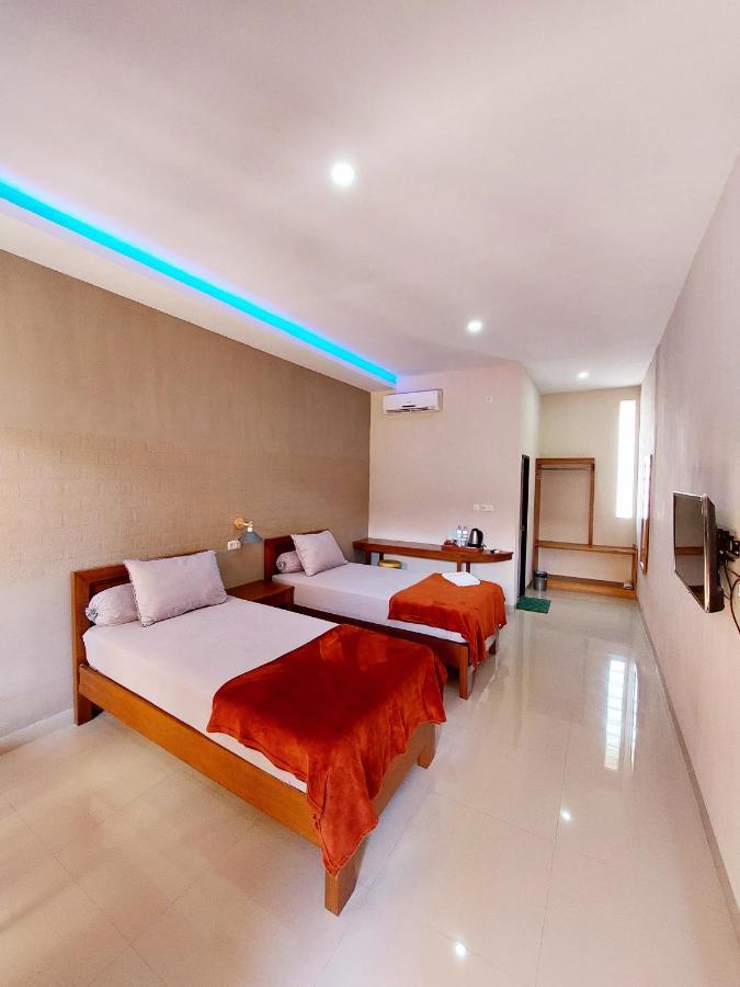 Oasis Hotel Ampana المظهر الخارجي الصورة